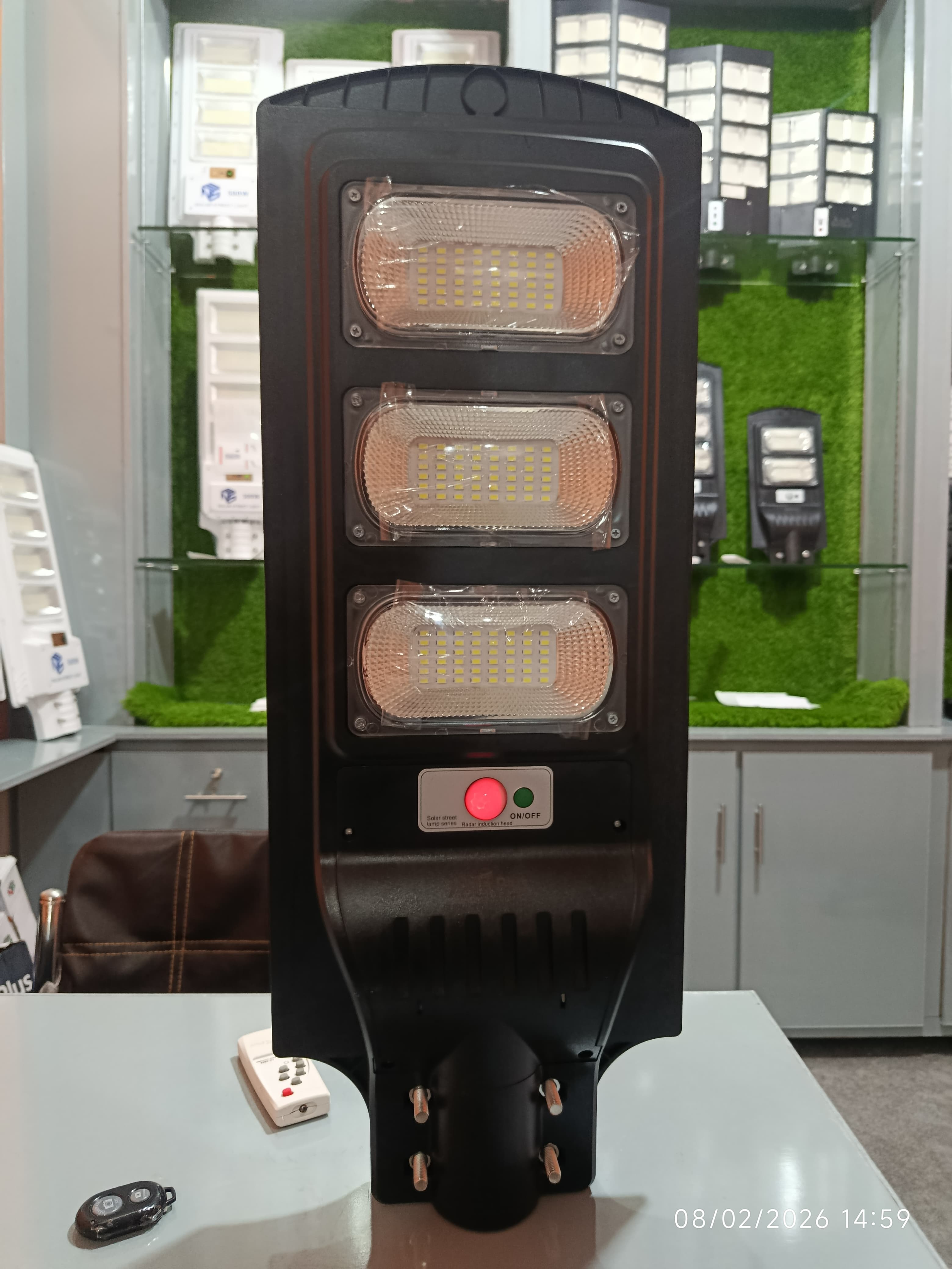 90 Watt Solar Street Light Full Night Battery Backup With Free Wall mounted Stand