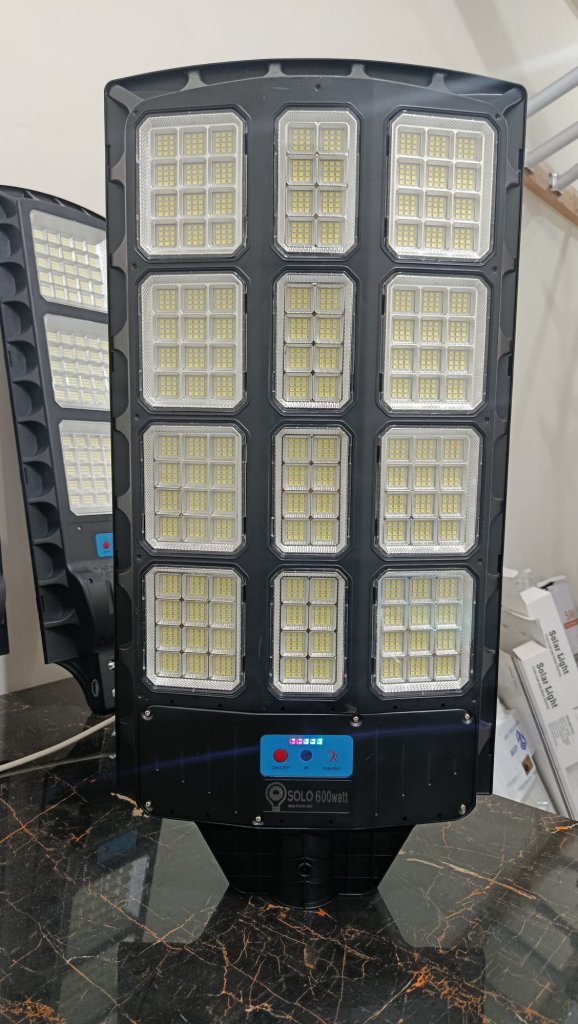 ZL-600 WATT SOLAR STREET LIGHTS FULL NIGHT BATTERY BACKUP With Battery Warranty